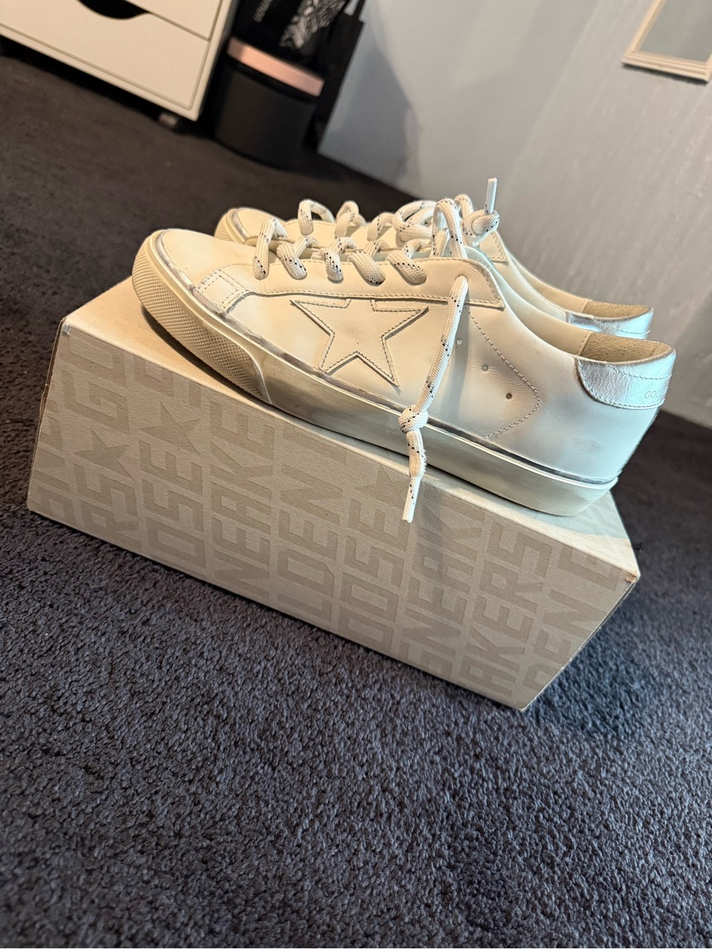 Golden Goose super star sneakers size 39 limited edition